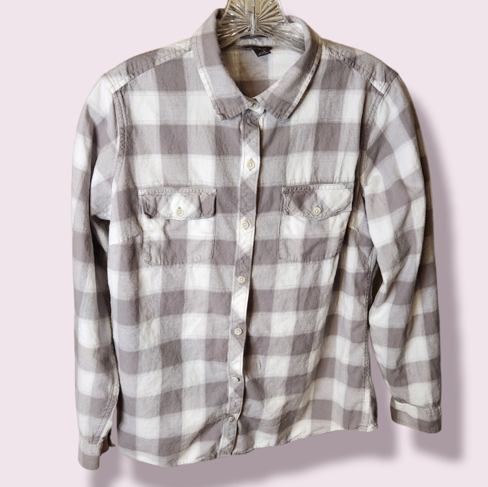 Host Pick Eddie Bauer White & Gray Button Down Flannel Shirt (L)